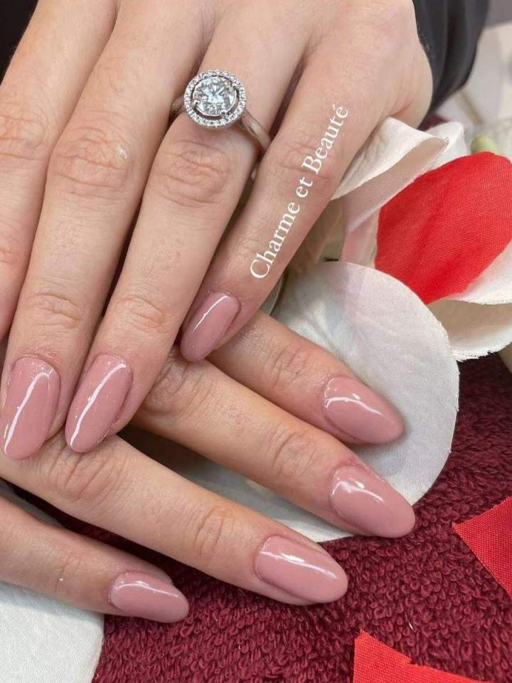 Pose de gel Mezzavia